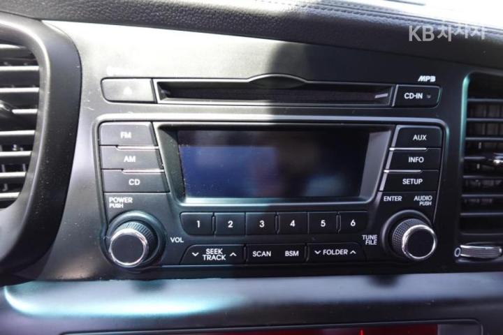 Kia K5 Gasoline 2.0 Turbo GDI Noblesse 10