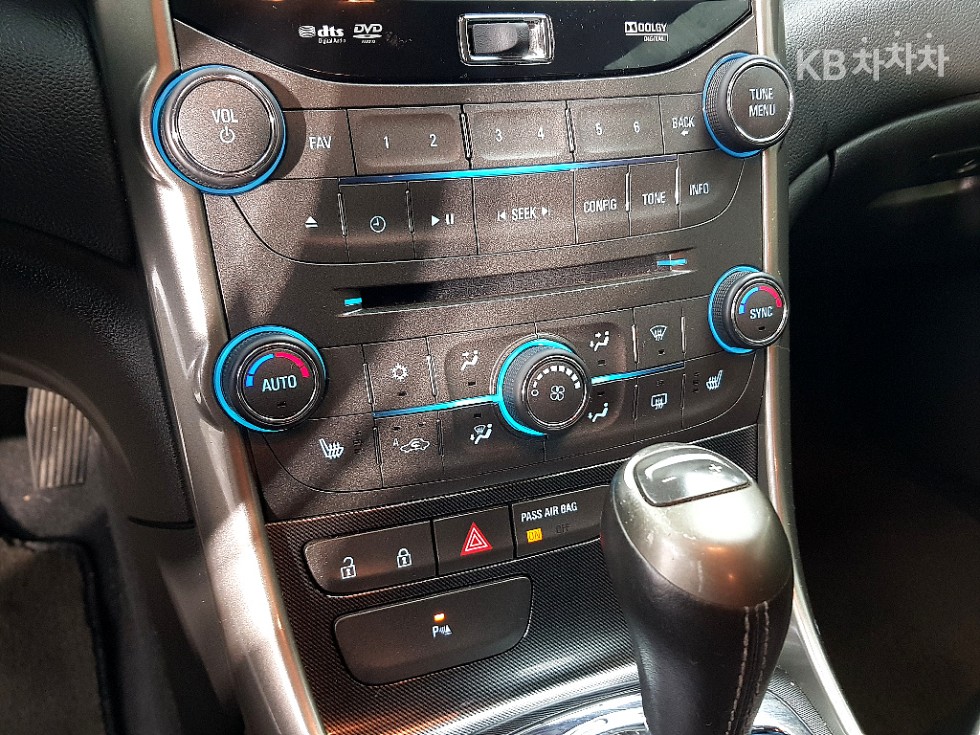 Chevrolet Malibu — miniaturë 12
