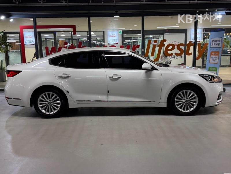 2016 - kia k7