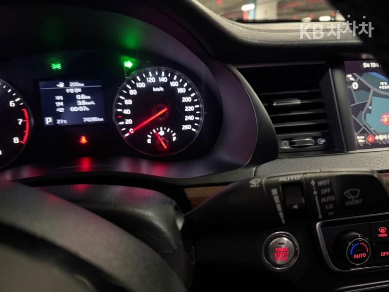 2016 - kia k7