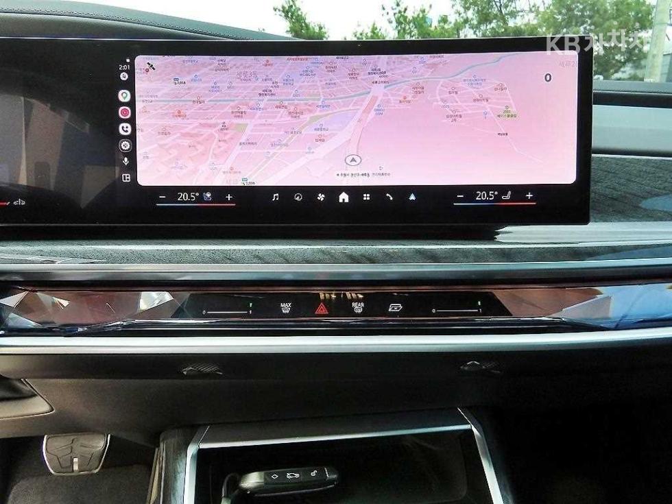 BMW 7er — miniaturë 12