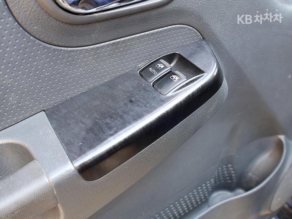 2013 - kia bongo iii