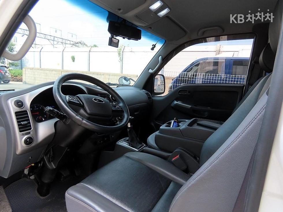 2021 - kia bongo iii