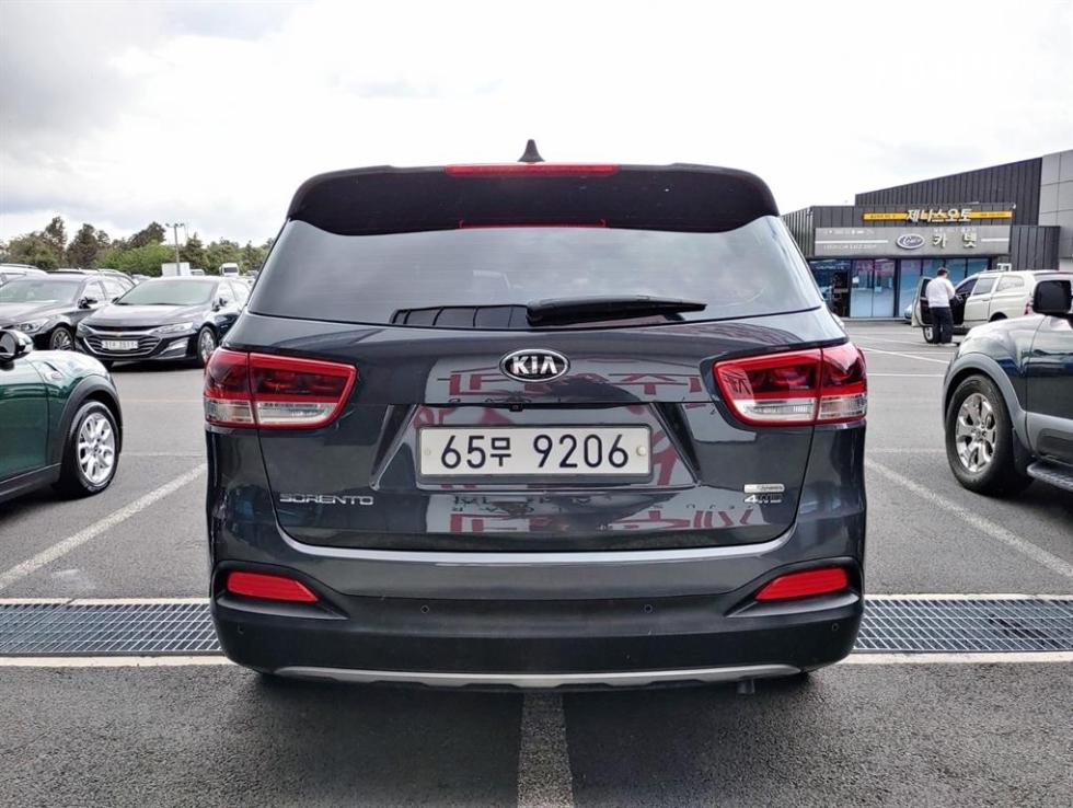 2017 - kia sorento