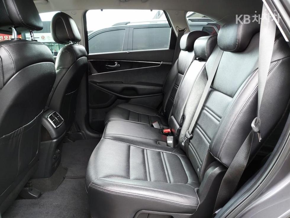 2017 - kia sorento
