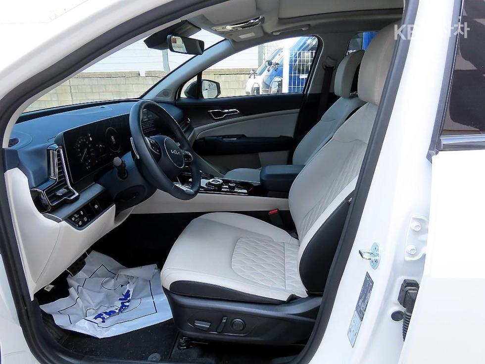 2024 - kia sportage
