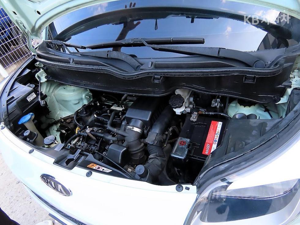 2012 - kia ray