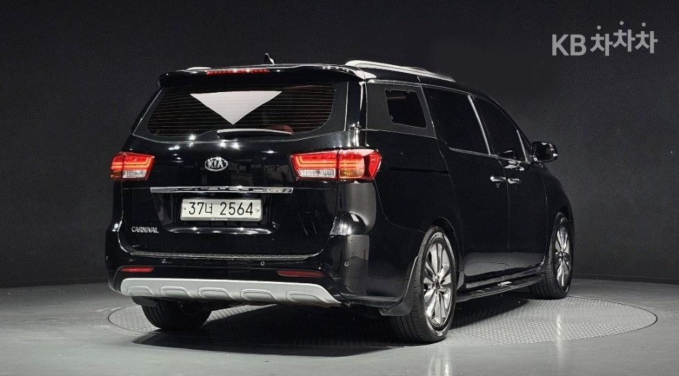 2015 - kia carnival