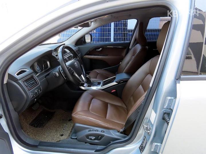Volvo XC70 D5 Diesel 6