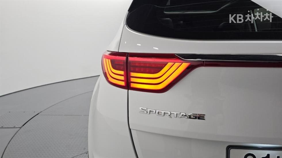 2016 - kia sportage