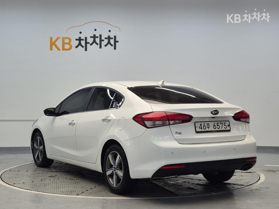 2018 - kia k3