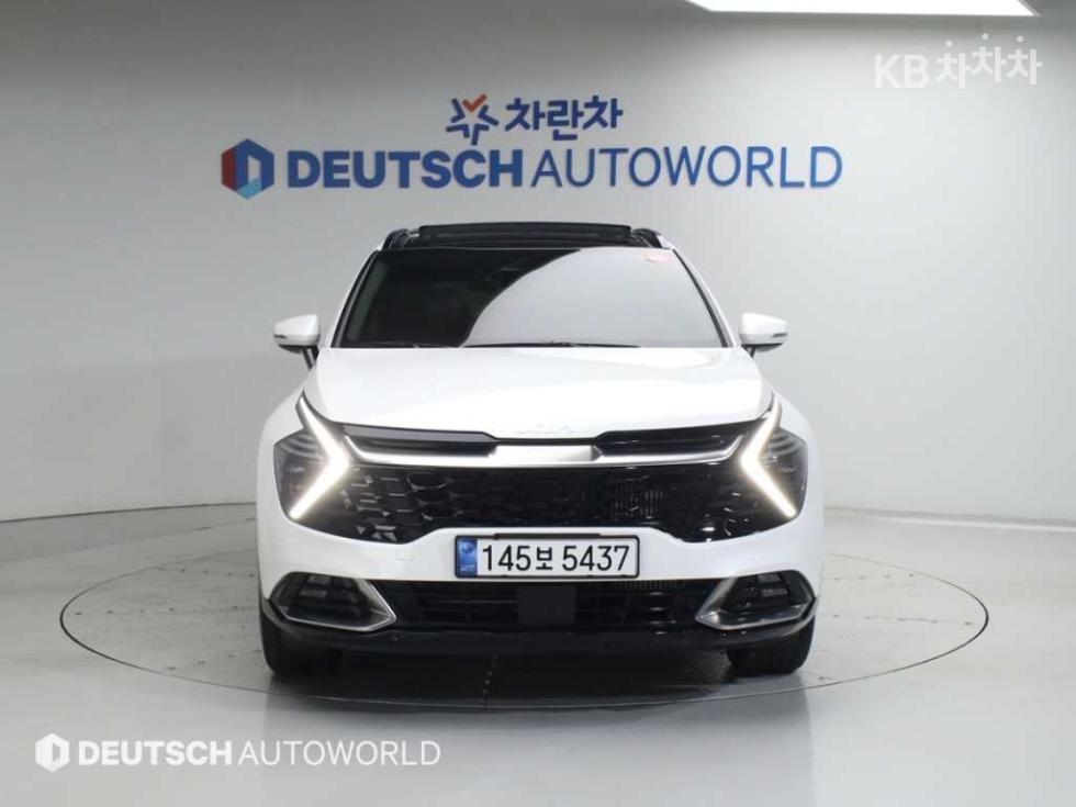 2022 - kia sportage