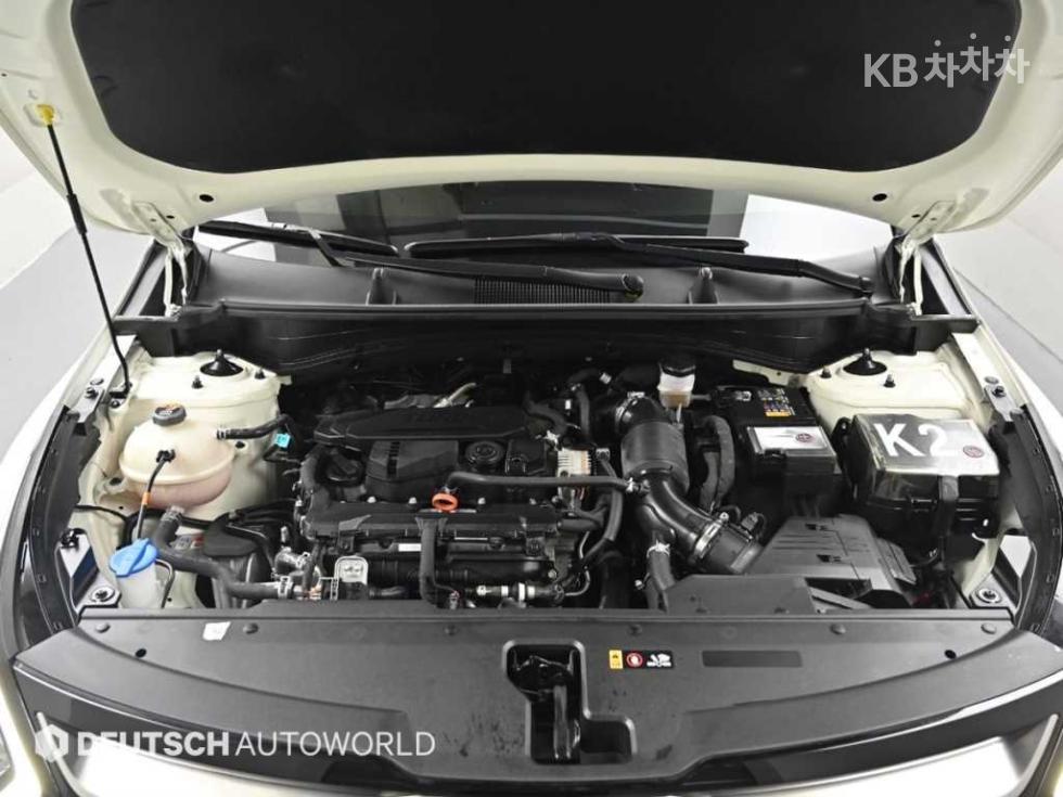 2022 - kia sportage