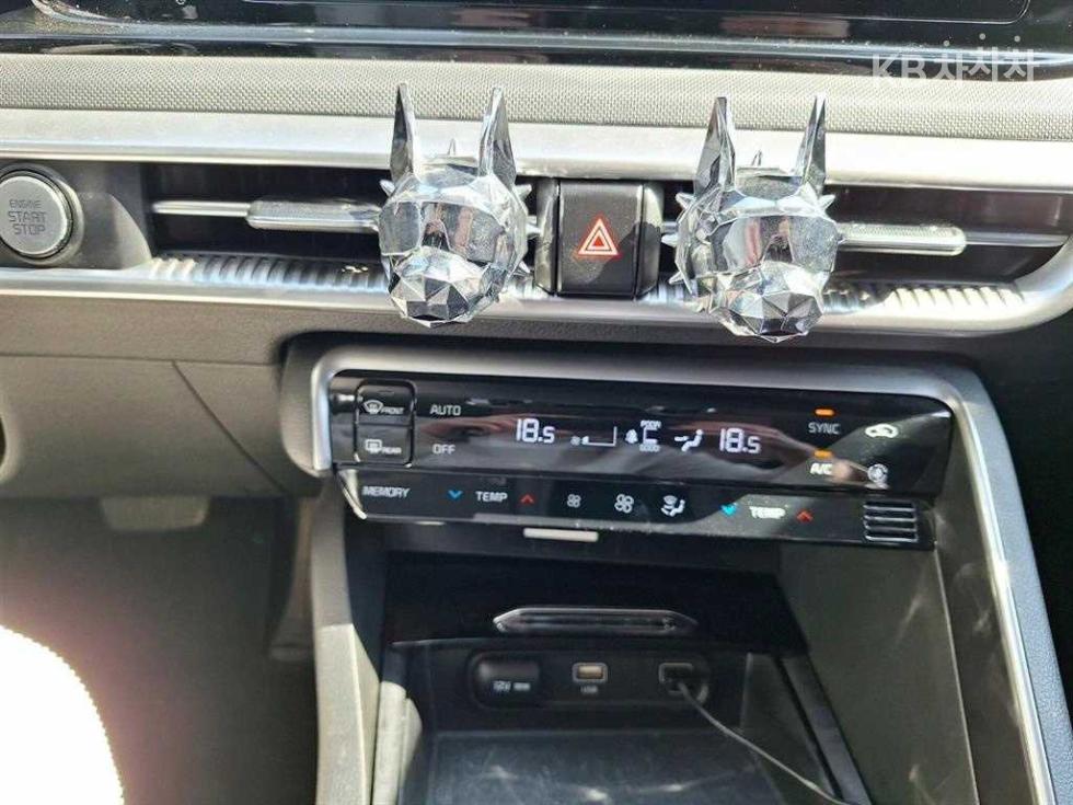 2023 - kia k5