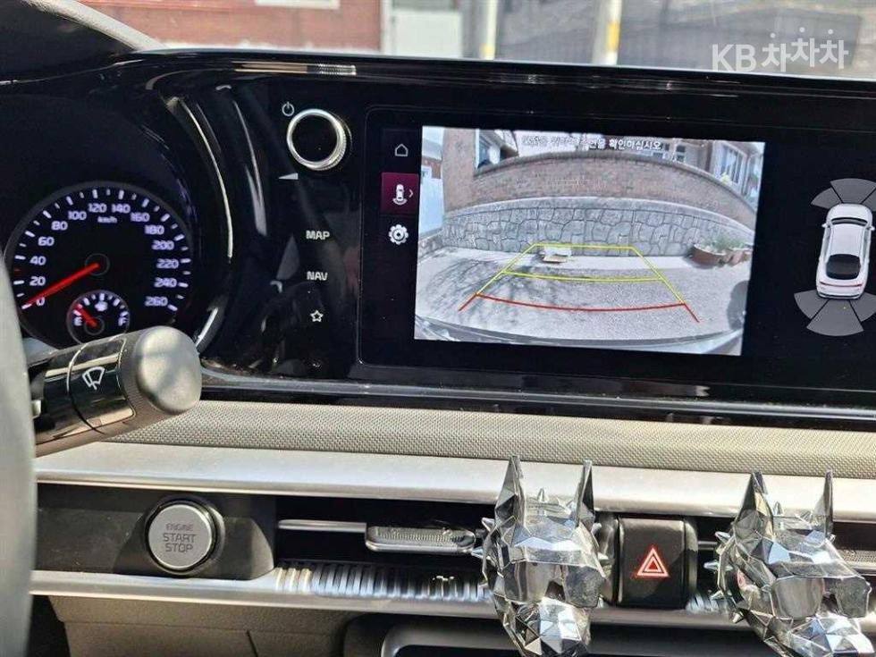 2023 - kia k5