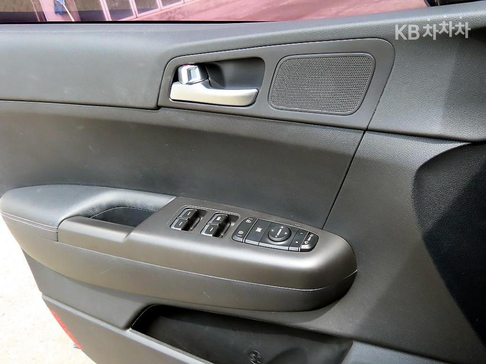 2016 - kia sportage