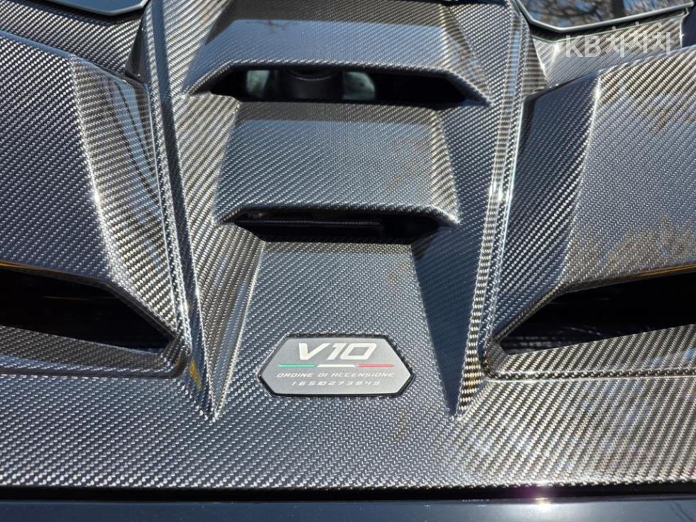 Lamborghini Huracán — miniaturë 3