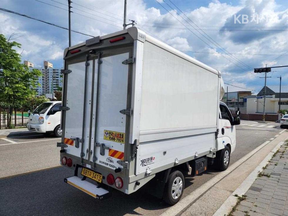 2024 - kia bongo iii