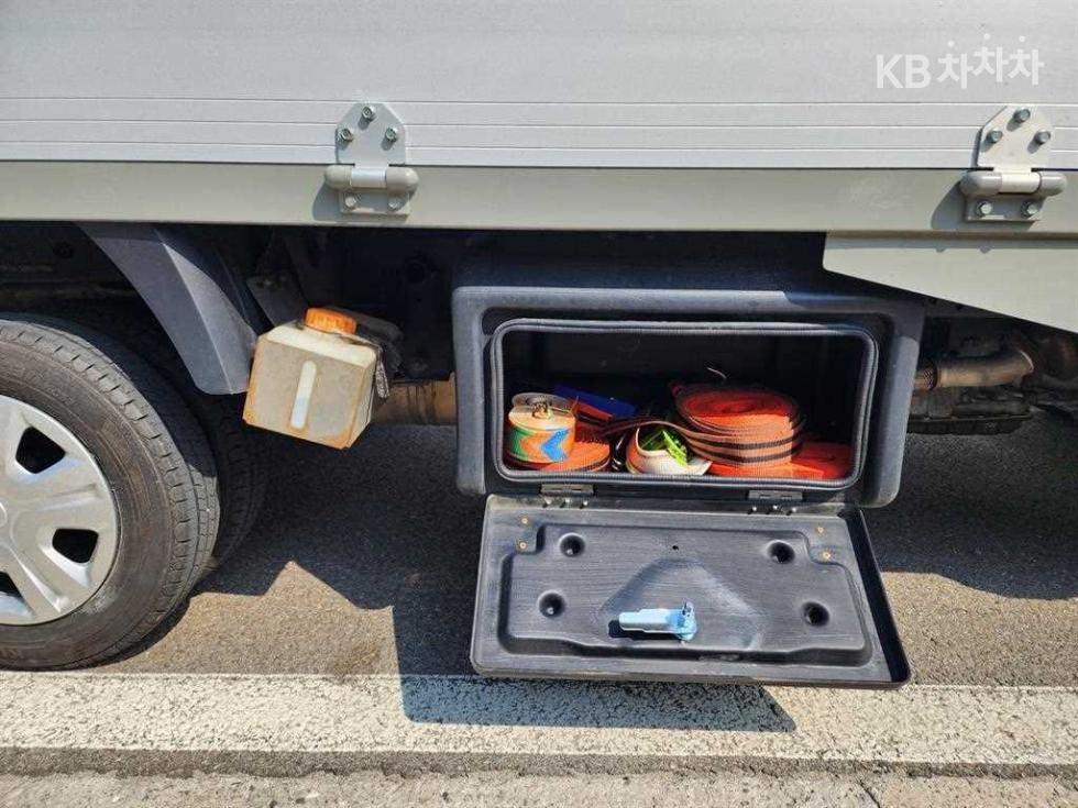 2024 - kia bongo iii