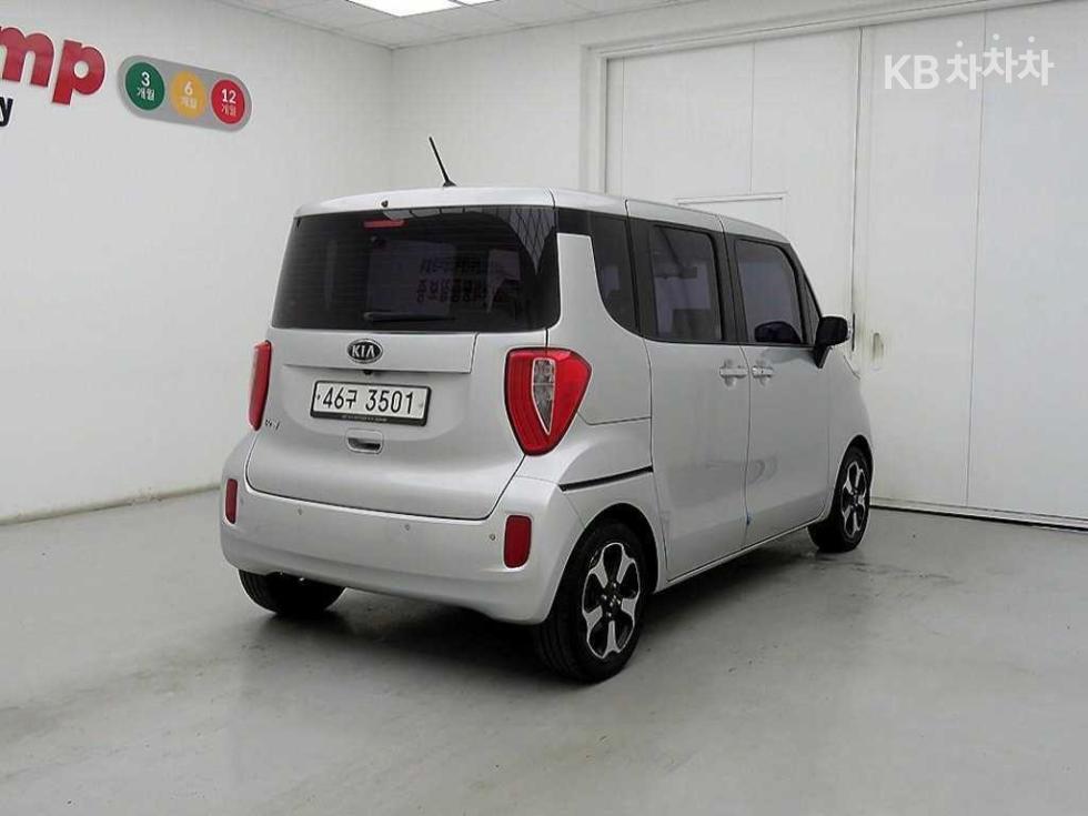 2012 - kia ray