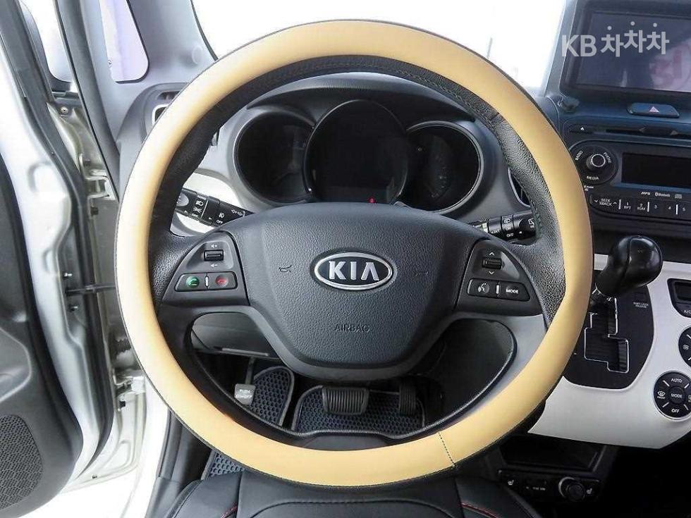 2012 - kia ray