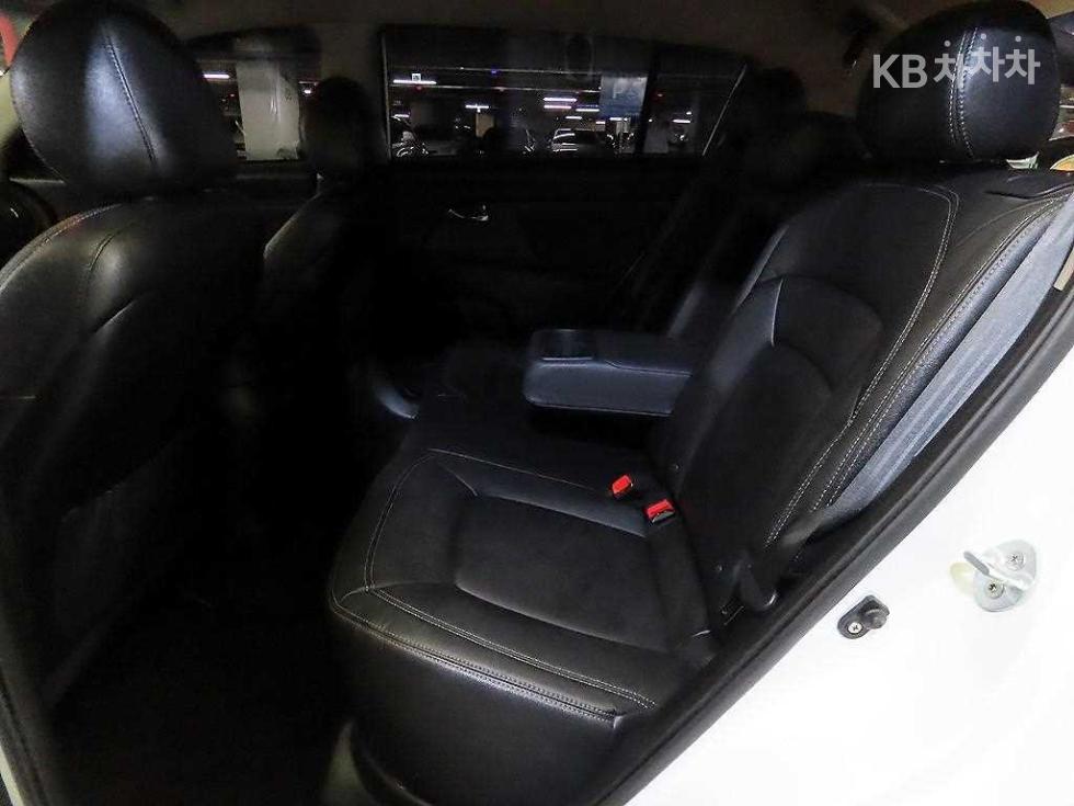 2012 - kia sportage