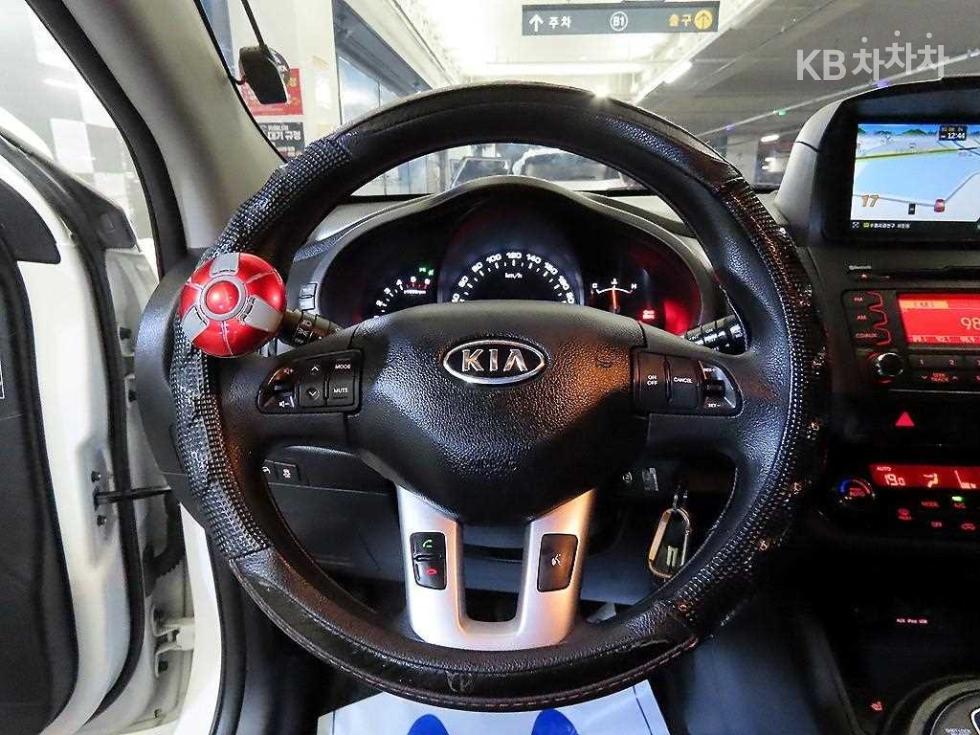 2012 - kia sportage