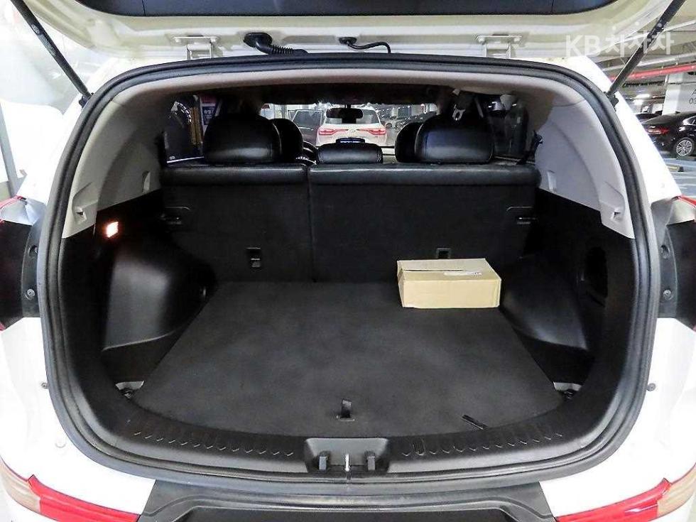 2012 - kia sportage