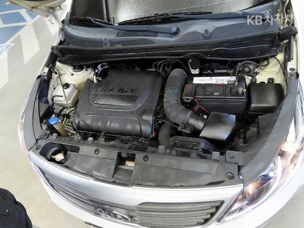 2012 - kia sportage