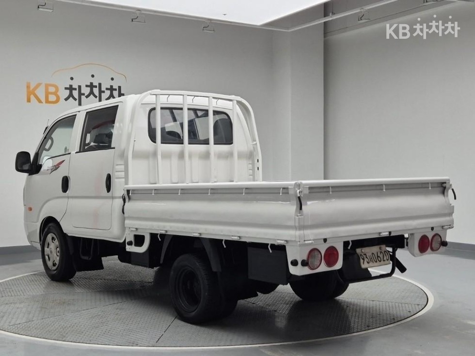 2010 - kia bongo iii