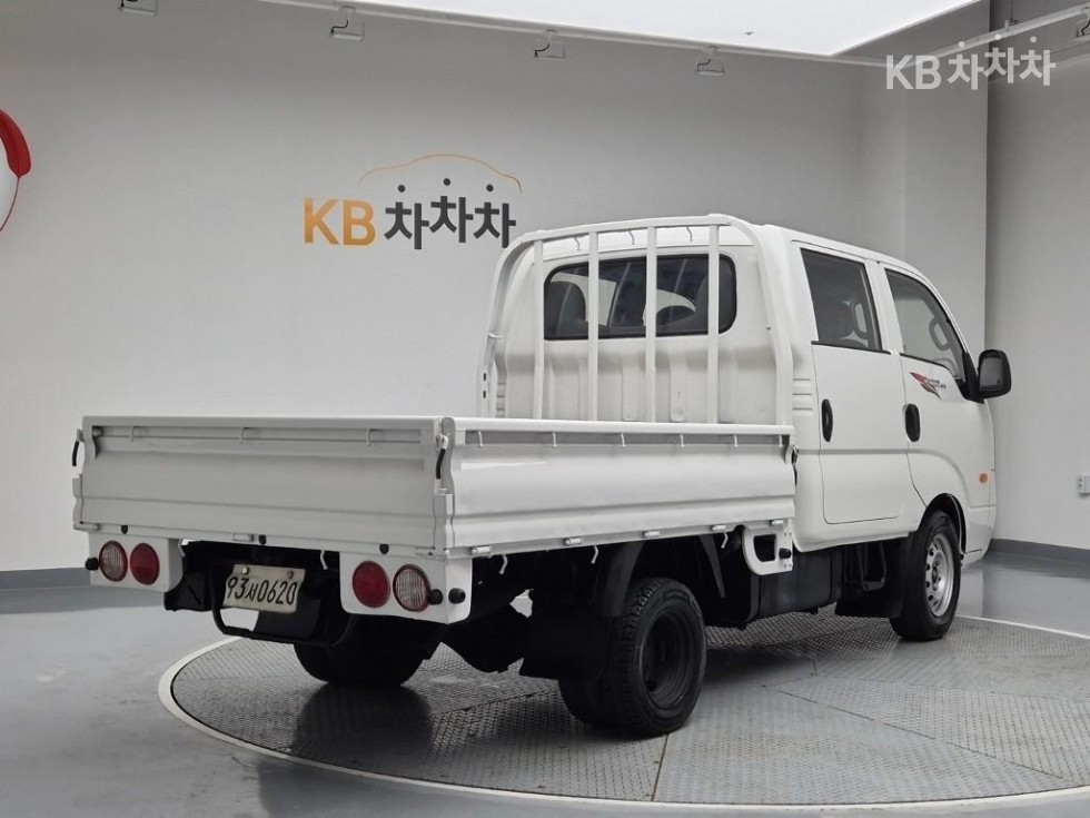 2010 - kia bongo iii