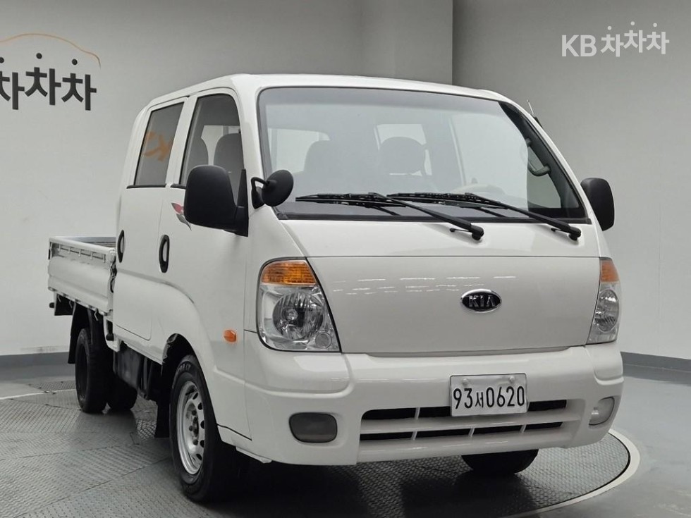 2010 - kia bongo iii