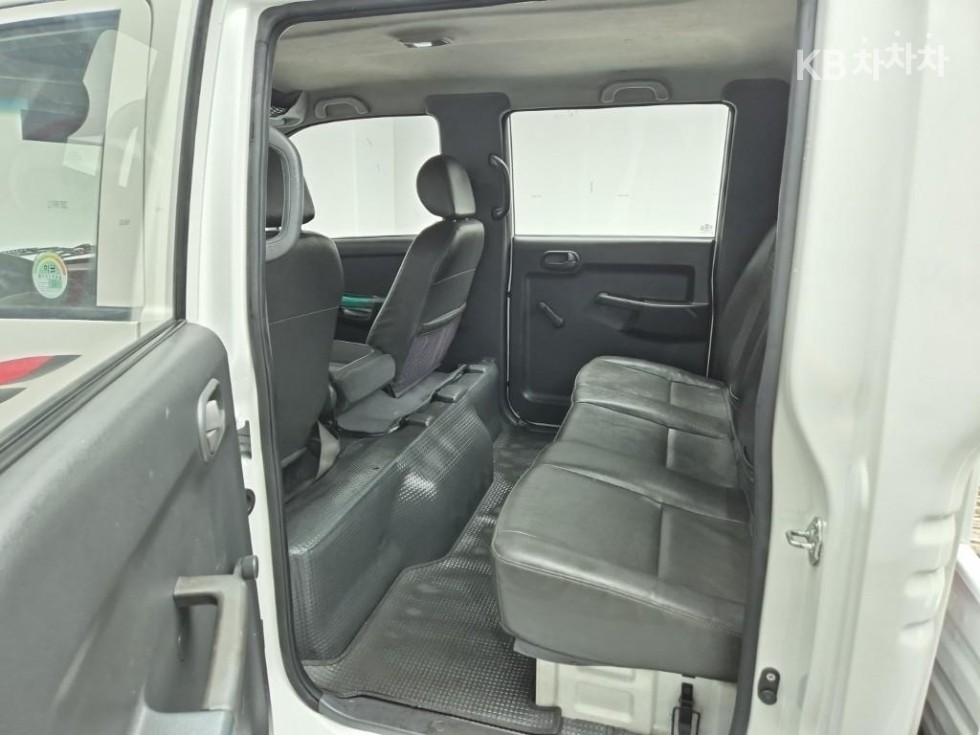 2010 - kia bongo iii
