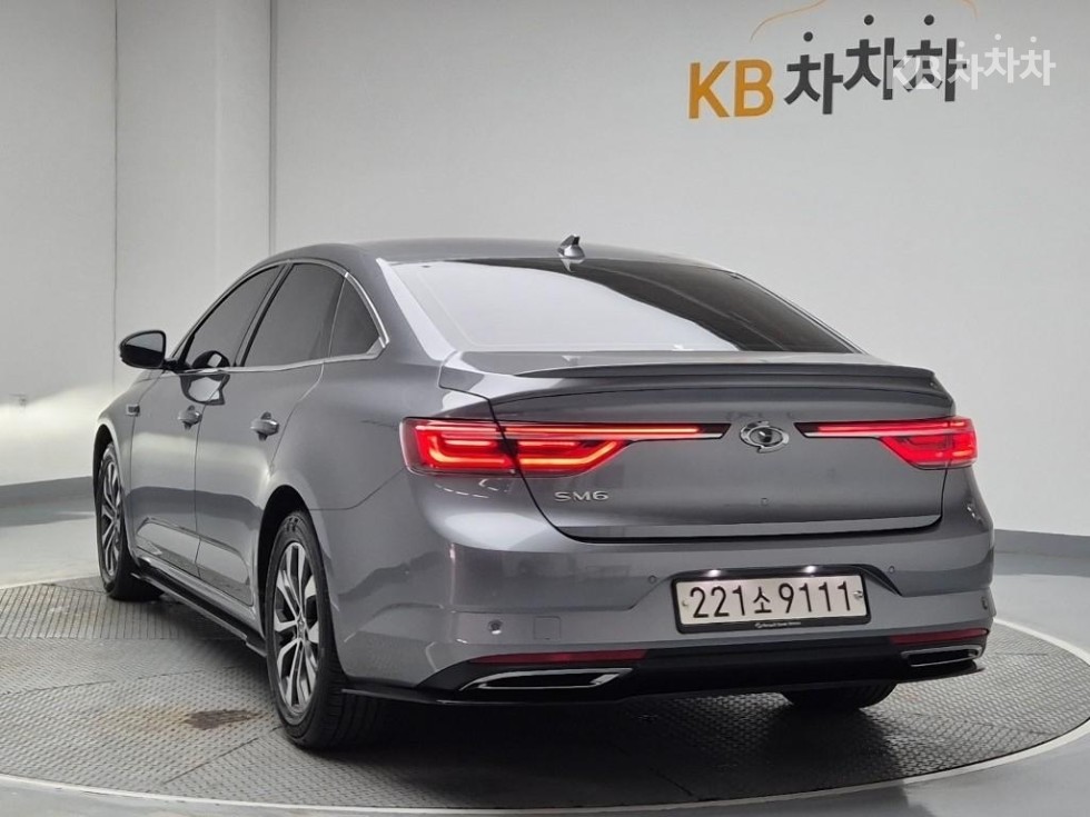 Renault Samsung SM6 — miniaturë 2