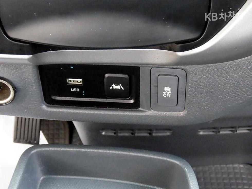 2022 - kia bongo iii