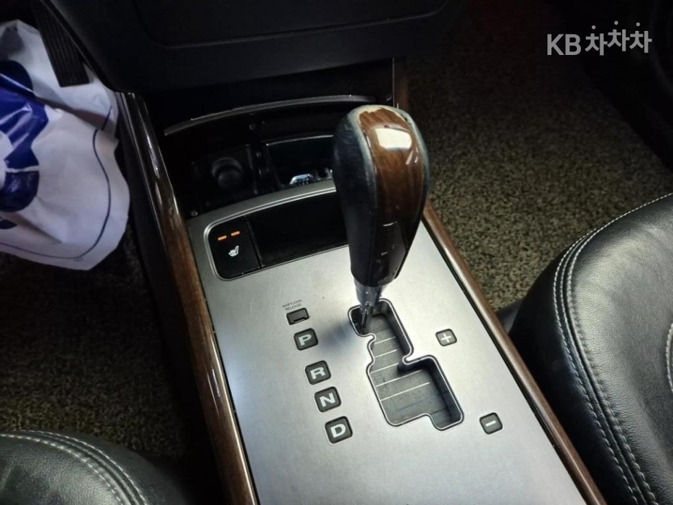 Hyundai Grandeur — miniaturë 8