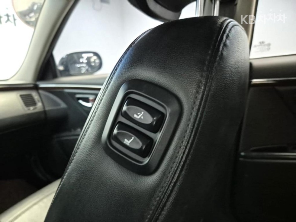 Hyundai Grandeur — miniaturë 17