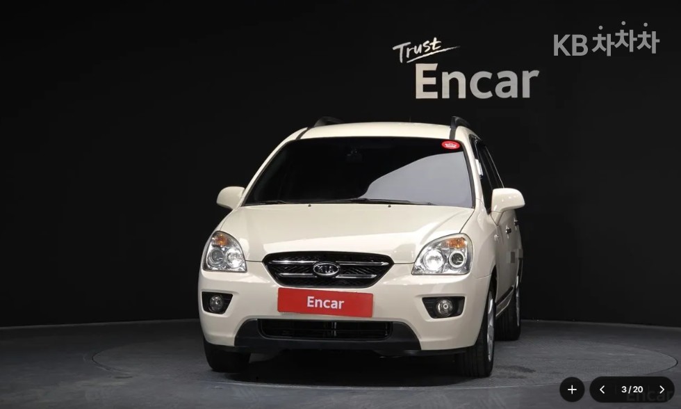 Kia Carens — miniaturë 3