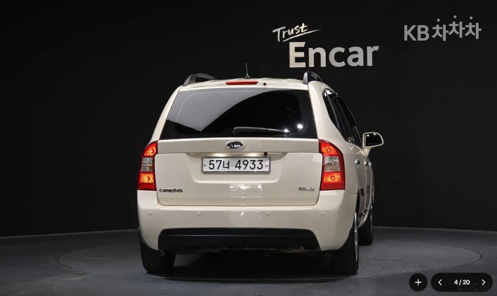 Kia Carens — miniaturë 4