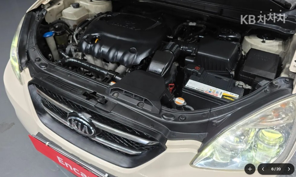 Kia Carens — miniaturë 6