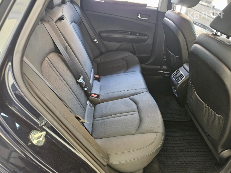 2016 - kia k5