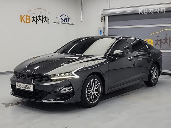 Kia K5 2.0 LPI 렌터카 — foto 1
