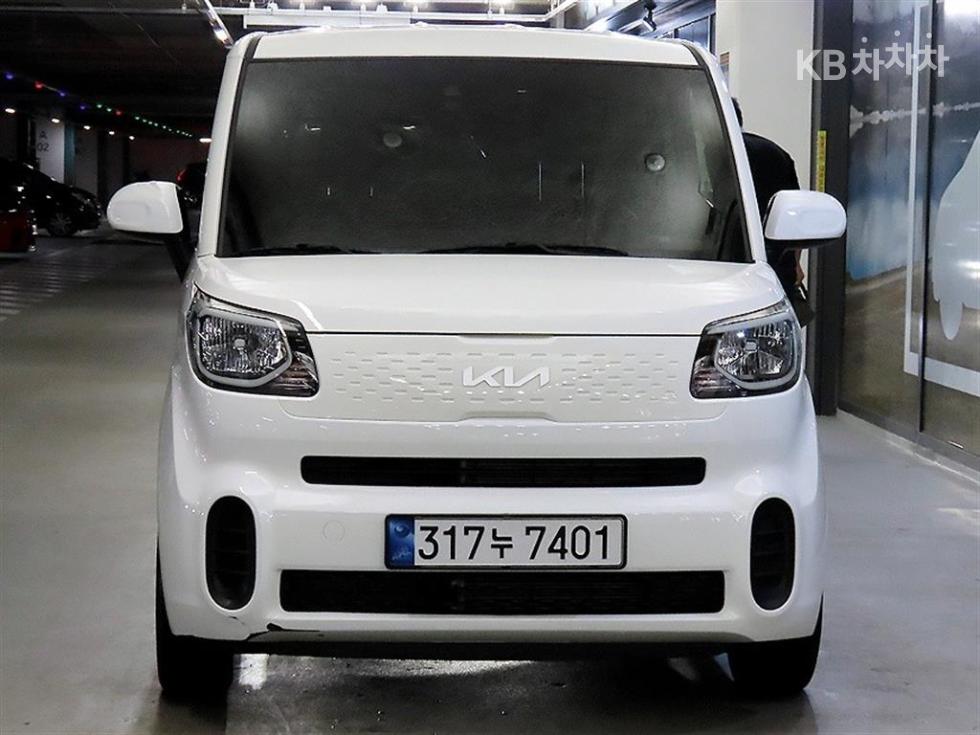 2022 - kia ray