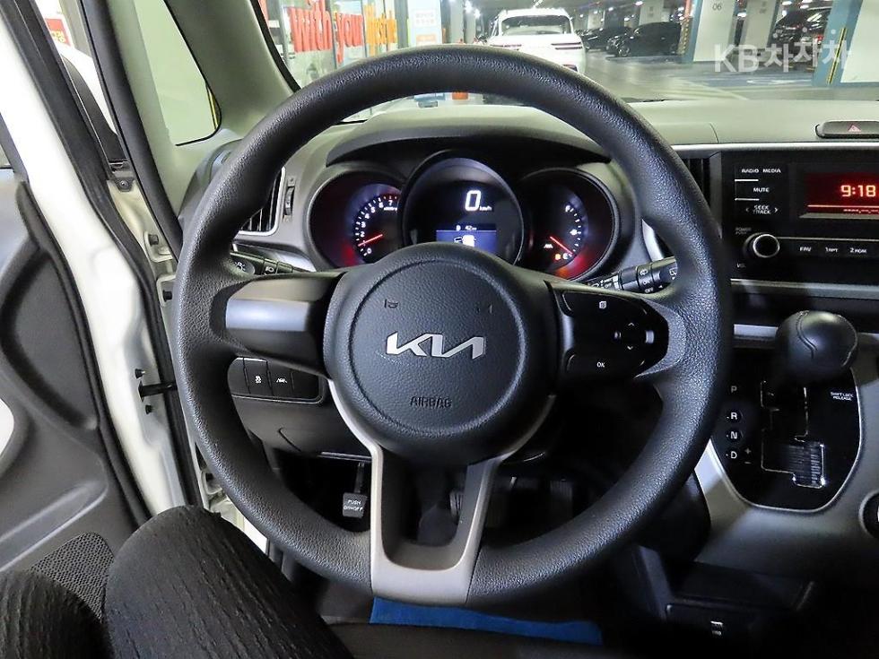 2022 - kia ray