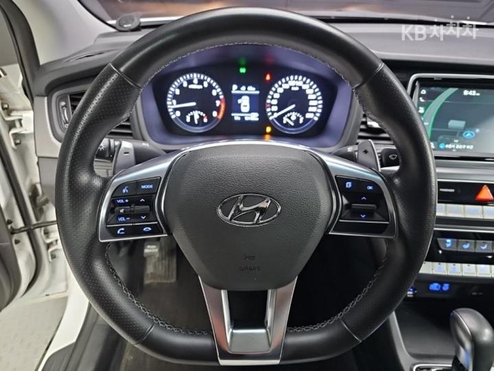 Hyundai Sonata New Rise 1.6 Turbo Style 10