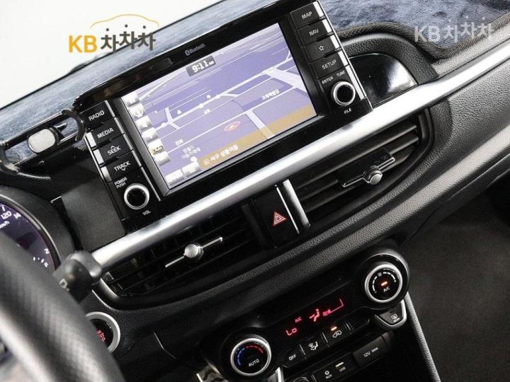 Kia Morning JA Prestige 8