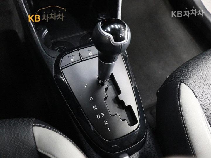 Kia Morning JA Prestige 9
