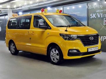 Hyundai Starex LPi 어린이버스 15인승 — foto 1