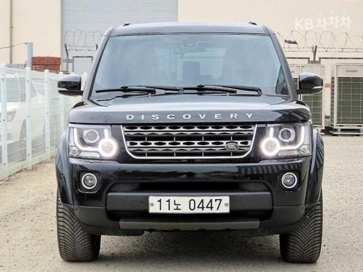 Land Rover Discovery 4 3.0 SDV6 SE 2
