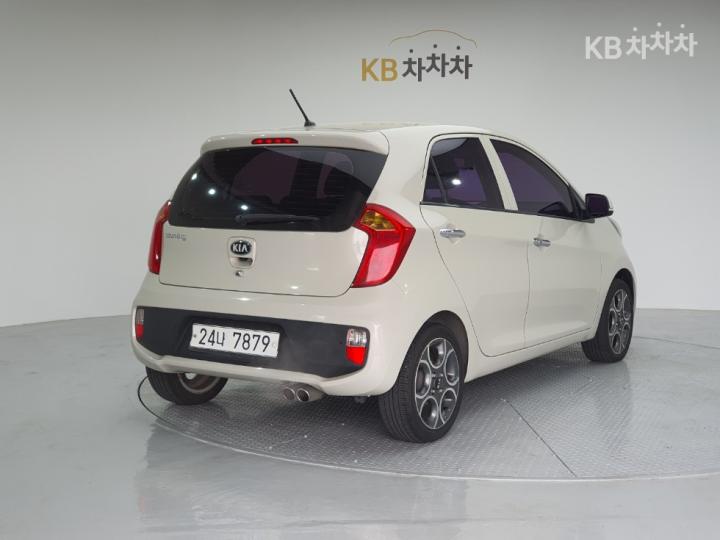 Kia Morning Luxury Sport 5